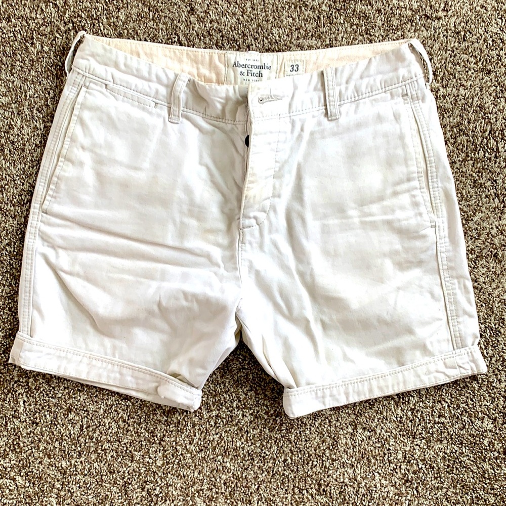 A&F Creamy colored short like NEW - 33’